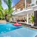 Villa Arbolita By Jb Villas